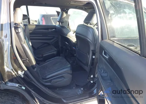 2023 Jeep Grand Cherokee L Altitude X 4X4 from USA, damaged, VIN 1C4RJKAG4P8907972